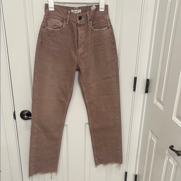 Moussy Vintage Emery High-Rise Straight-Leg Jeans in Beige - Picture 3 of 10